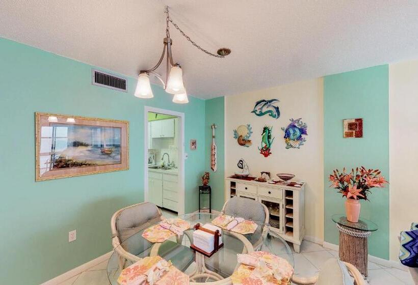 Отель Martinique 401s