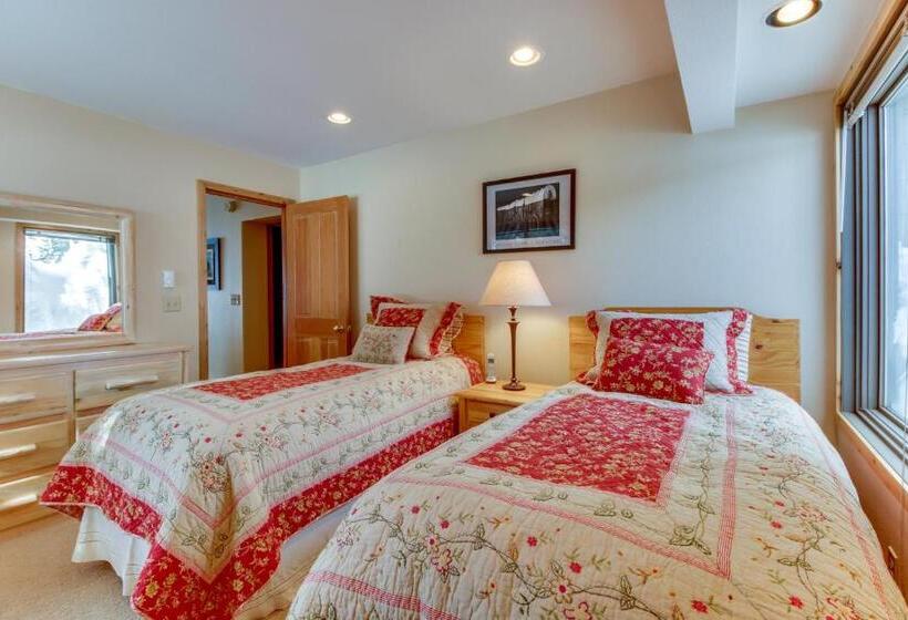 فندق The Bluff Mountain Retreat