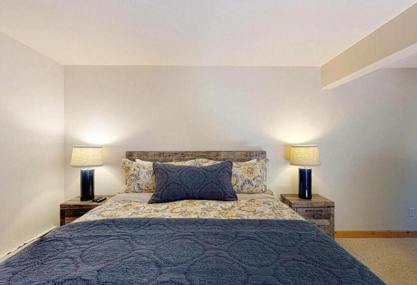 فندق The Bluff Mountain Retreat