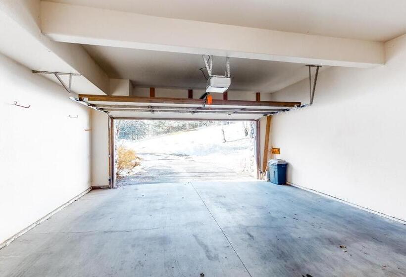 هتل Legends  Simply Perfect Elkhorn Retreat