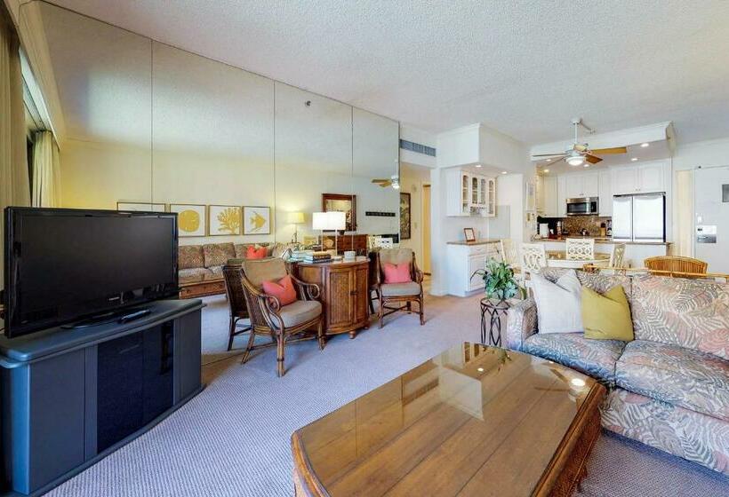 Отель Kaanapali Shores 353