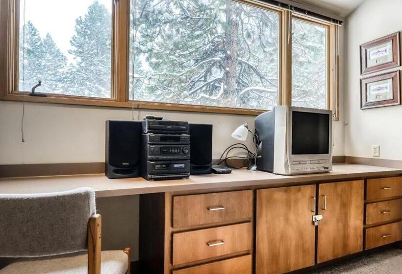 בית מלון כפרי Mt Bachelor Village Ski House # 262