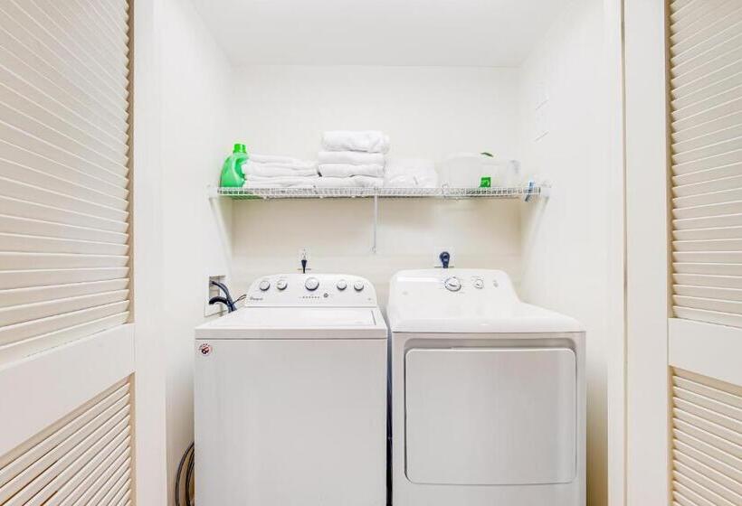 Отель St George 201