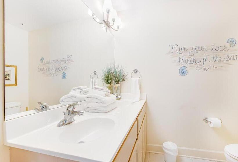 Отель St George 201