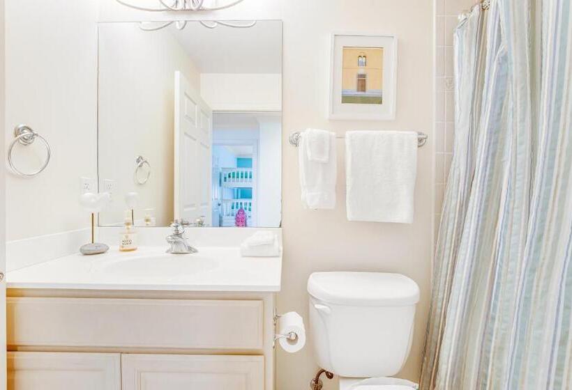 Отель St George 201