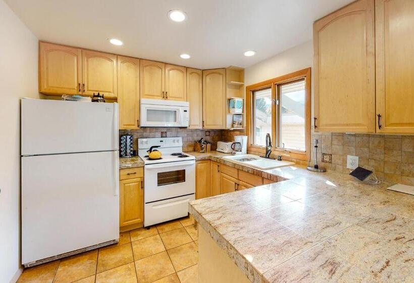 هتل Stagecoach Lane House