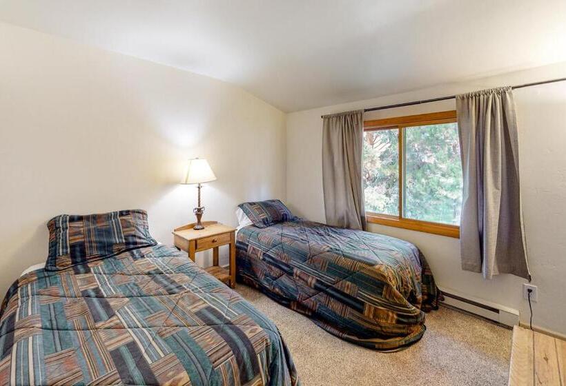 هتل Stagecoach Lane House