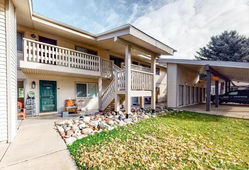 هتل Stagecoach Lane House