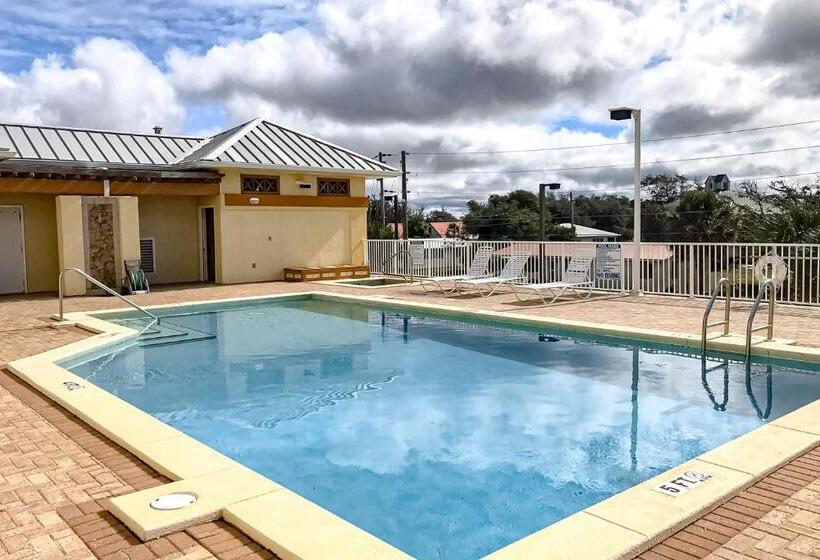 فندق Summerhouse 402