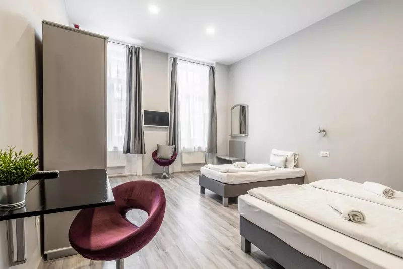 Schronisko Full Moon Budapest