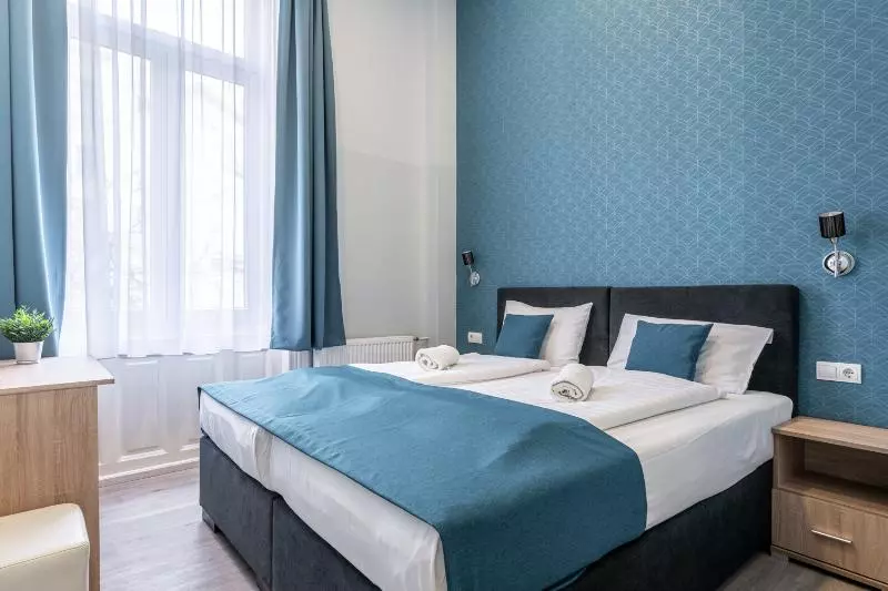 Schronisko Full Moon Budapest