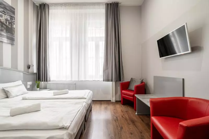 Schronisko Full Moon Budapest