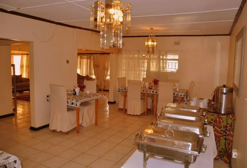 تختخواب و صبحانه Wane Guest Lodge