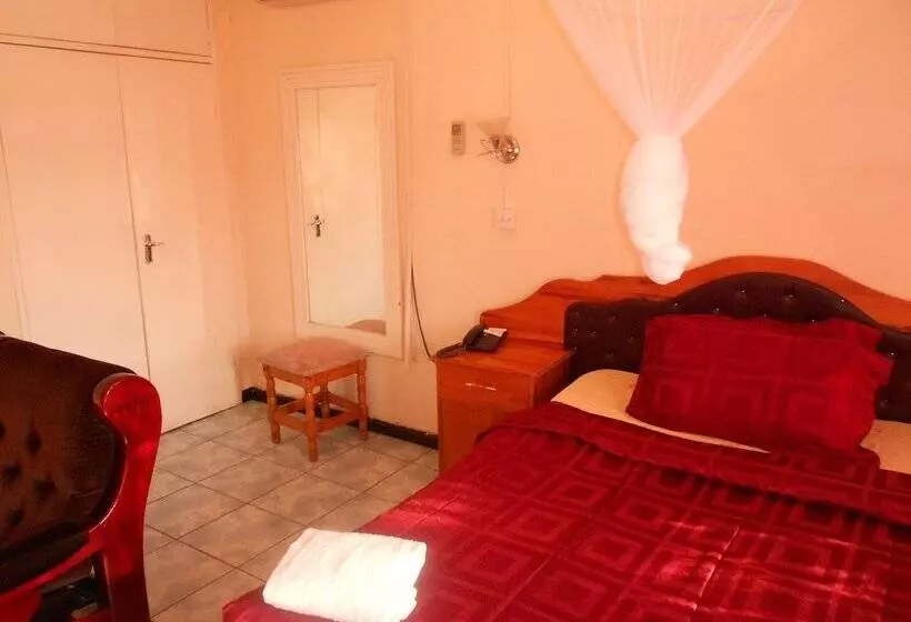 تختخواب و صبحانه Wane Guest Lodge