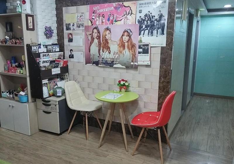 Big Bang Hostel - Women Only