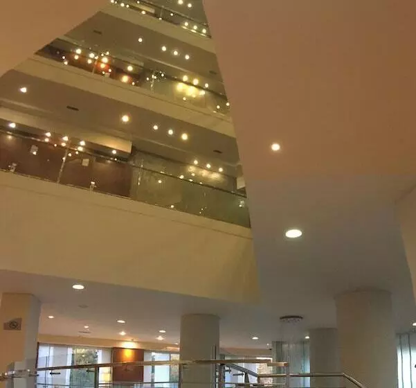 فندق 7 Saltos Resort