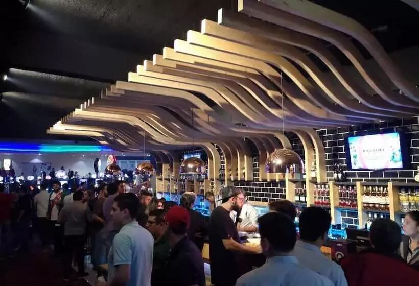 فندق 7 Saltos Resort