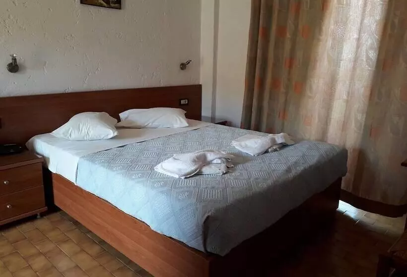 هتل Angel Village