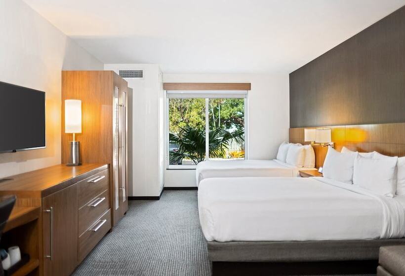 Szálloda Faro Blanco Resort & Yacht Club Marathon, Curio By Hilton