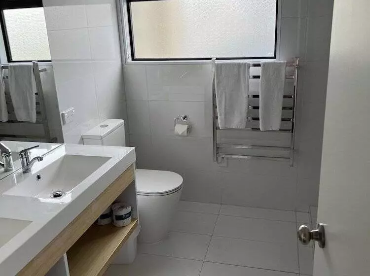 酒店 Lake Taupo Holiday Resort