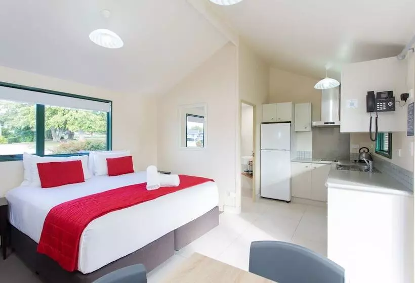 酒店 Lake Taupo Holiday Resort