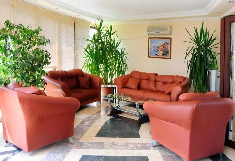 فندق Las Palmeras