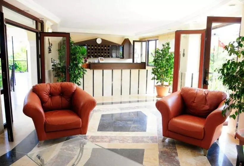 فندق Las Palmeras