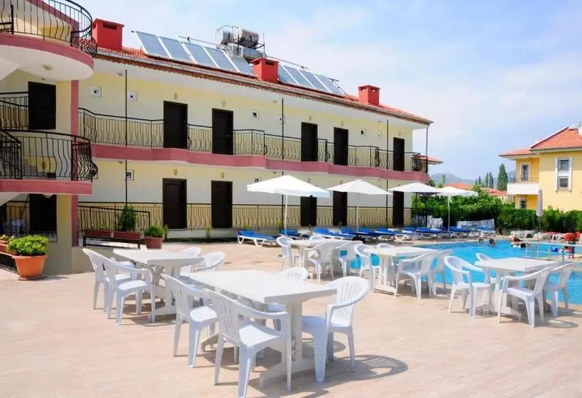 فندق Las Palmeras