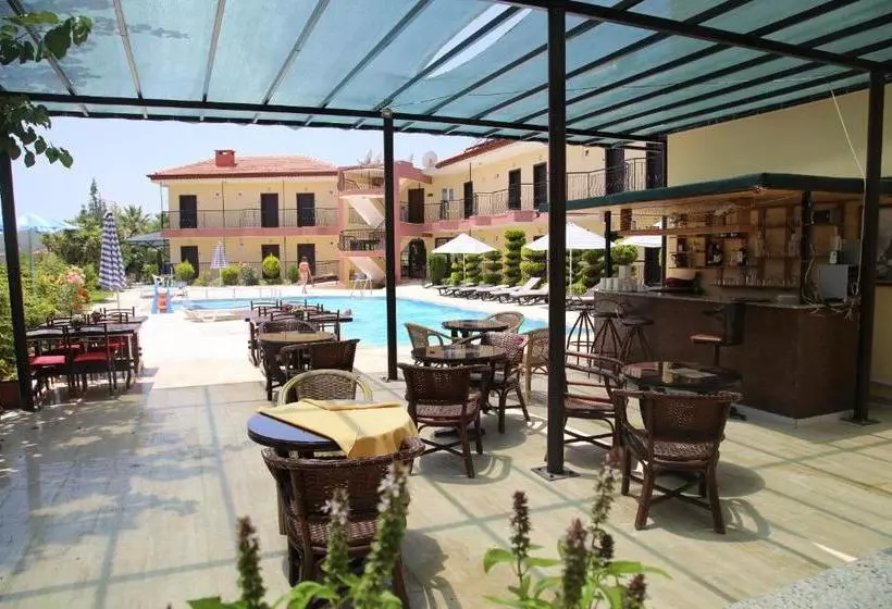 فندق Las Palmeras