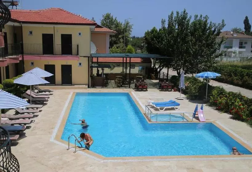 فندق Las Palmeras