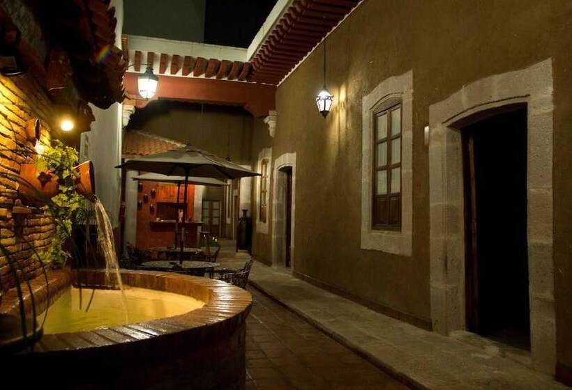 فندق Morelia Callejón