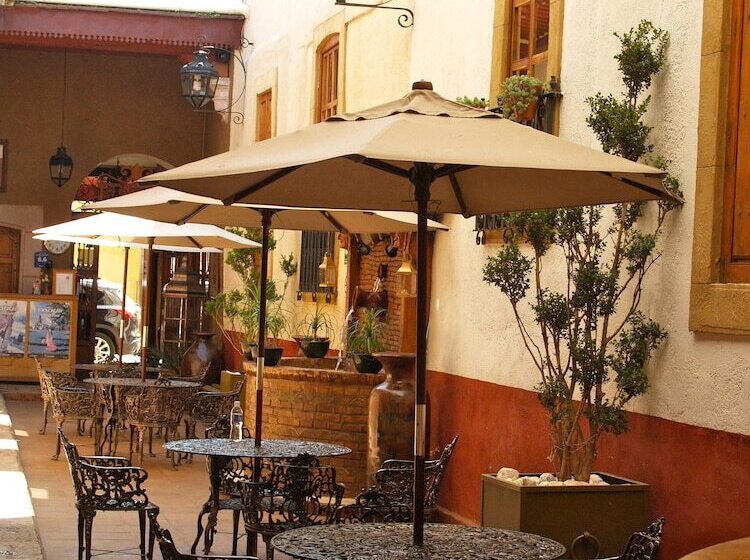 فندق Morelia Callejón