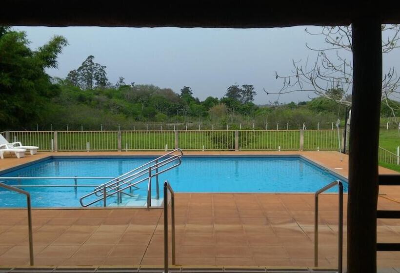 فندق Park Golf Hostel Ipelandia