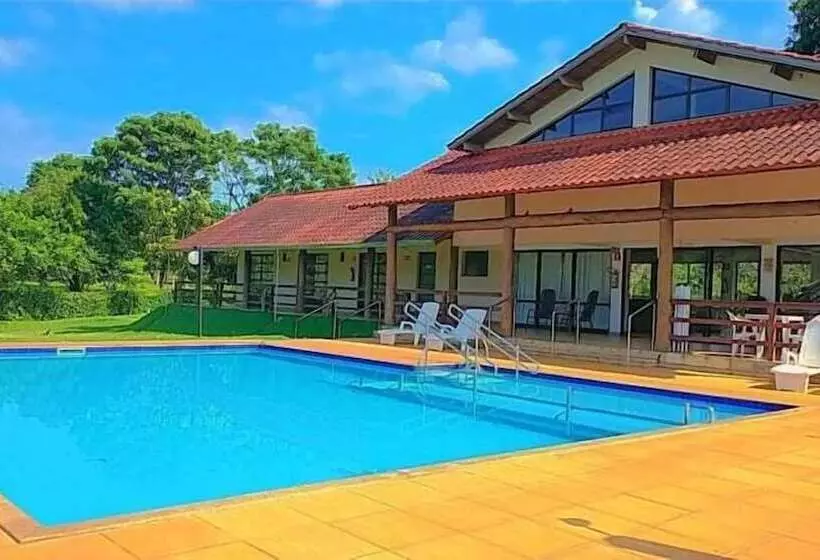 Hotel Park Golf Hostel Ipelandia