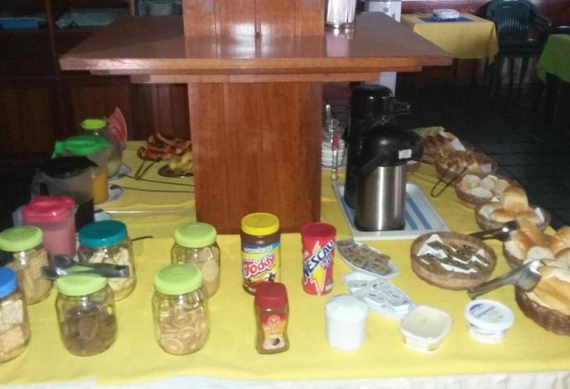 هتل Pousada Enseada Do Corsário