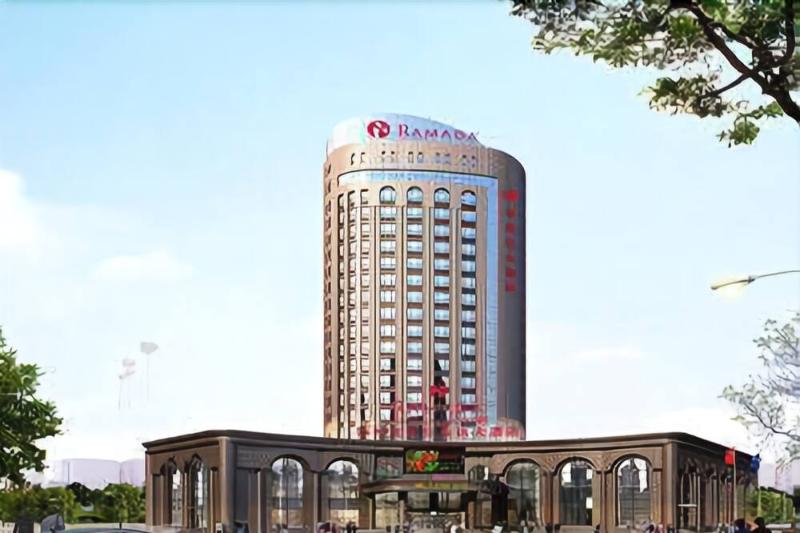 호텔 Ramada Yangzhou Baoying