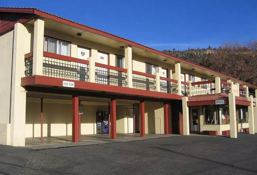 ホテル Spanish Trails Inn And Suites