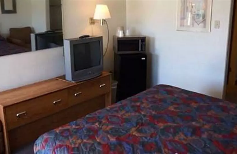 ホテル Spanish Trails Inn And Suites