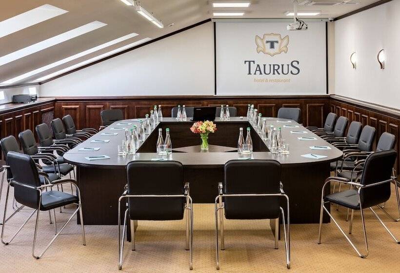 Taurus Hotel & Spa