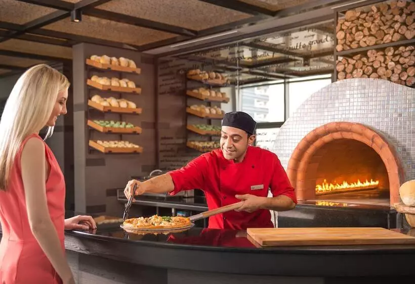 The Art Hotel & Resort