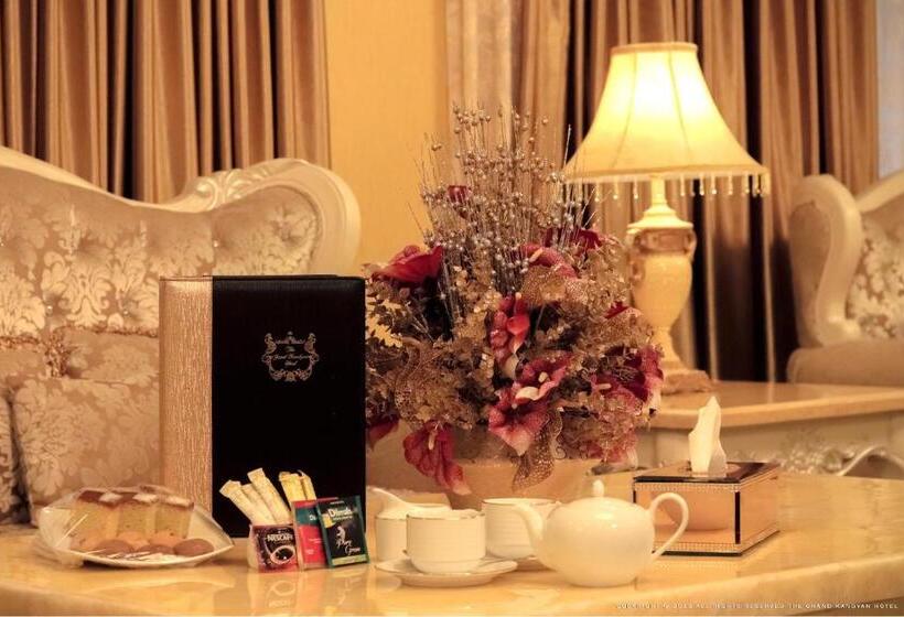 فندق The Grand Kandyan