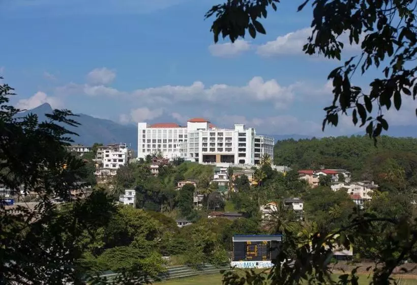 호텔 The Grand Kandyan