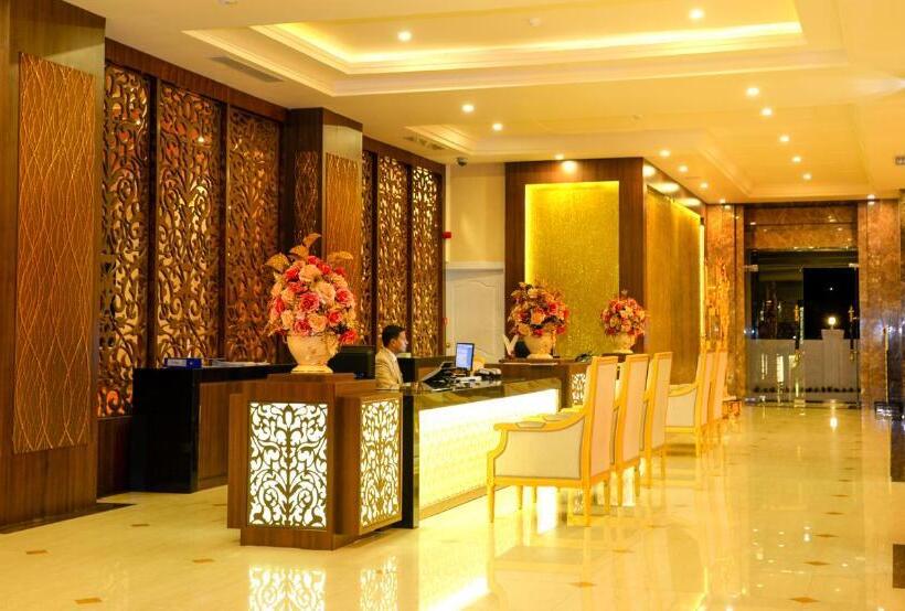 فندق The Grand Kandyan