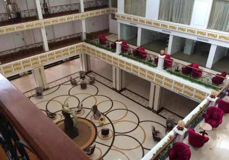 호텔 The Grand Kandyan