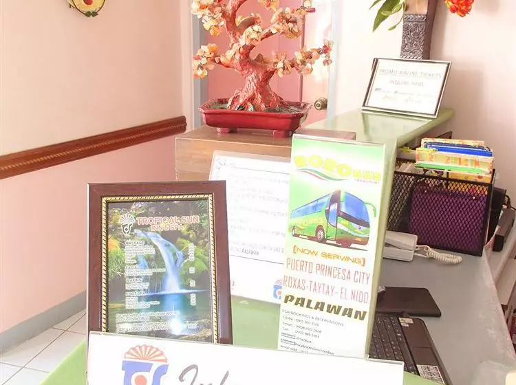 Hotell Tropical Sun Inn