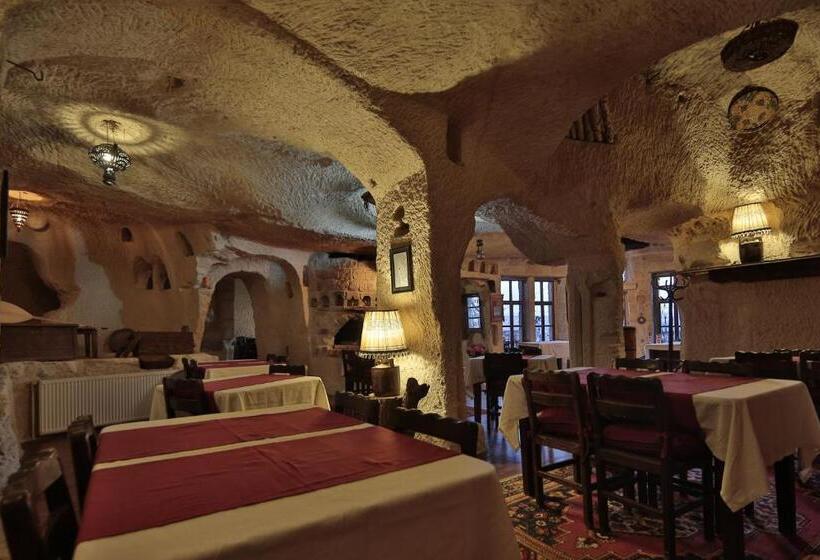 هتل Urgup Evi Cave