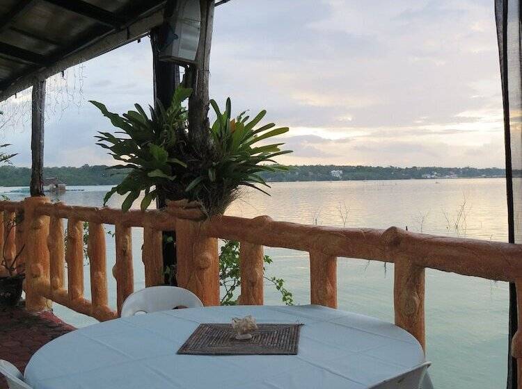 فندق Villa Alzhun Tourist Inn And Restaurant