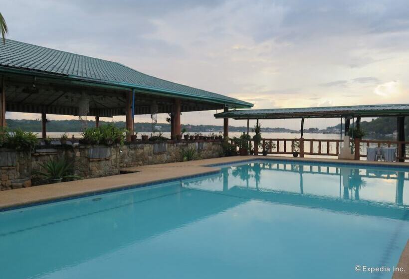 فندق Villa Alzhun Tourist Inn And Restaurant