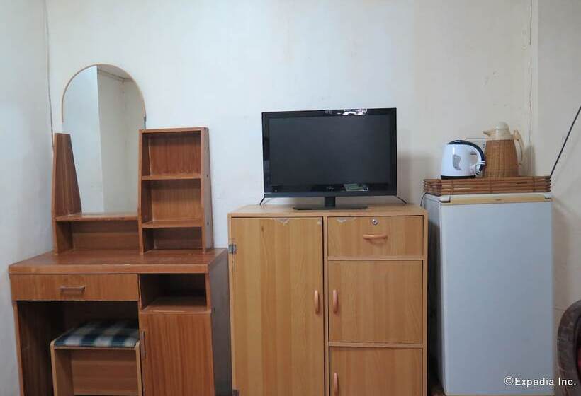 فندق Villa Alzhun Tourist Inn And Restaurant