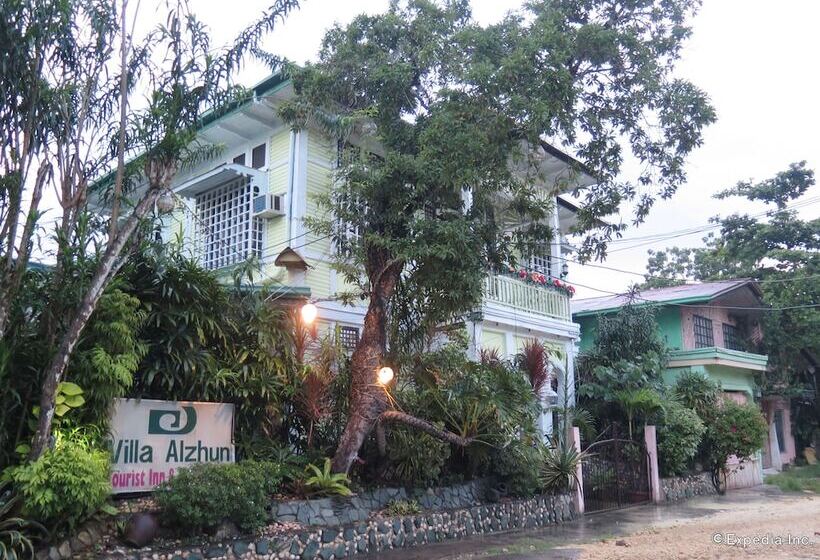 فندق Villa Alzhun Tourist Inn And Restaurant